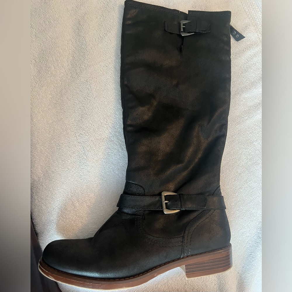 XOXO Black leather boots size 9 - Picture 11 of 12